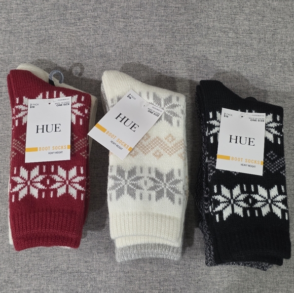 HUE Accessories - 6 HUE New Boot Socks Heavy Weight Nordic Snowflake
